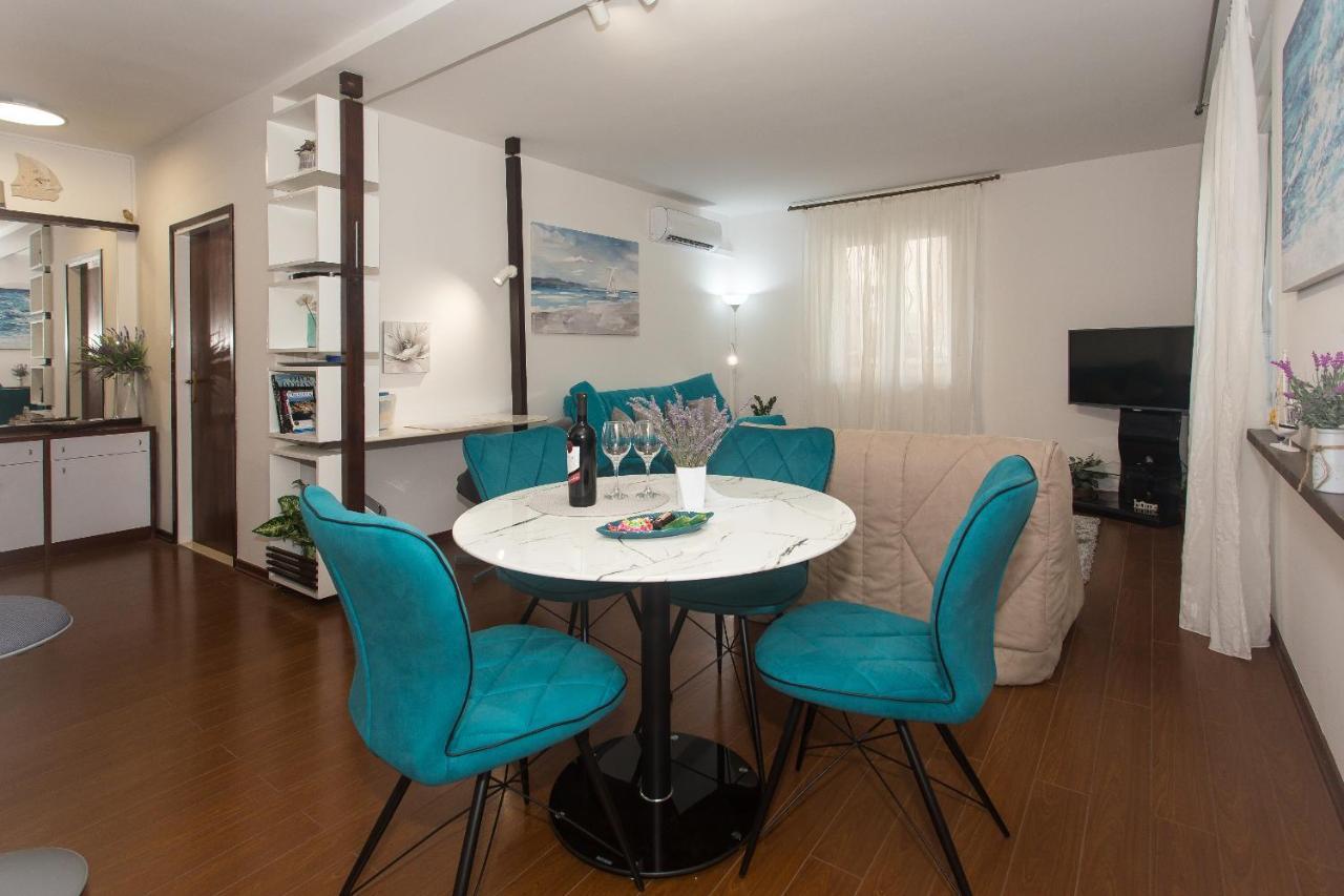 Apartment Location & Downtown Park Split
